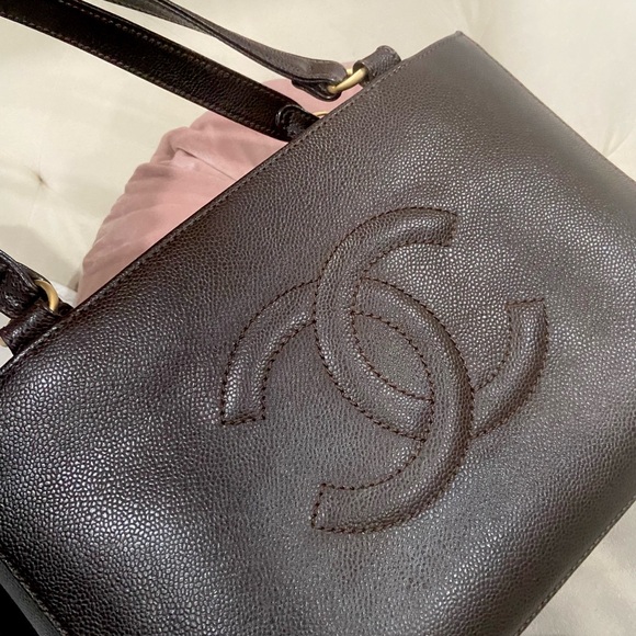 Chanel Caviar dark brown Timeless Cc tote - Picture 3 of 14